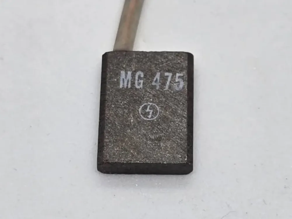MG 475 uhlík do motorů - Objednat nyní