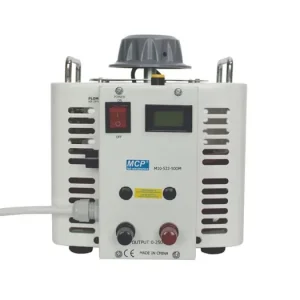Autotransformátor MCP M10-522LCD-50, 5000VA (20A), rozsah 0-250V | Přímo od výrobce